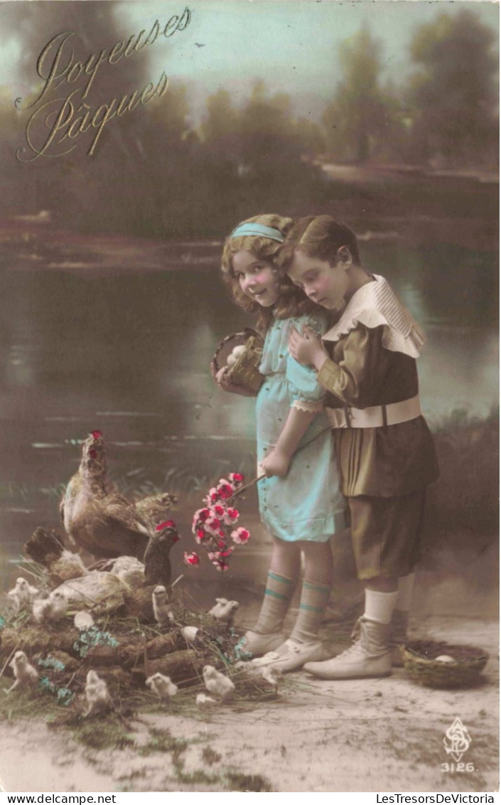 ENFANTS - Joyeuses Pâques - Des Enfants Avec Des Poules - Colorisé - Carte Postale  Ancienne - Abbildungen