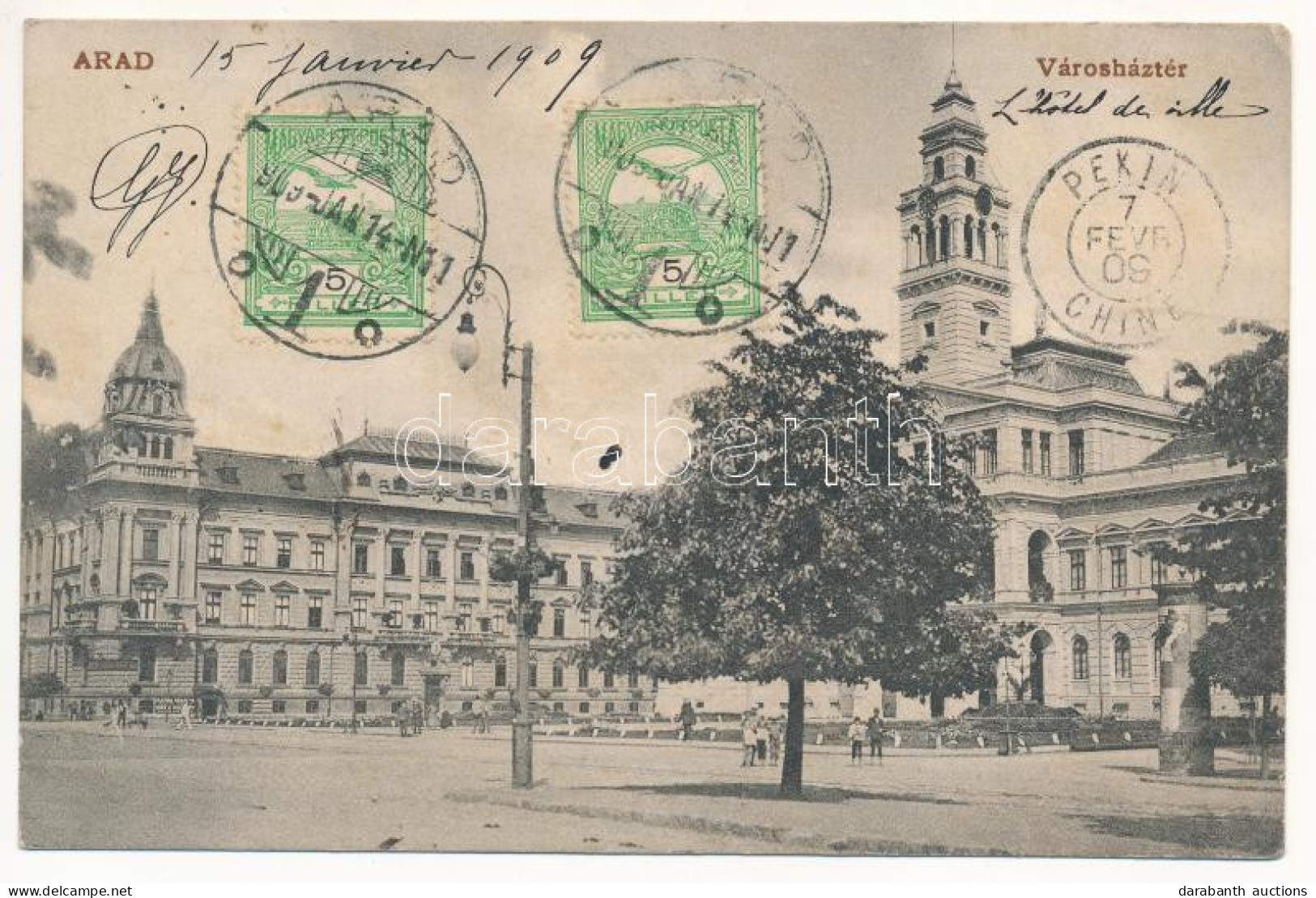 T2/T3 1909 Arad, Városház Tér, Hirdetőoszlop. Pichler Sándor Kiadása - "ARAD"-ról Kínába Küldve Szibérián át / Town Hall - Unclassified