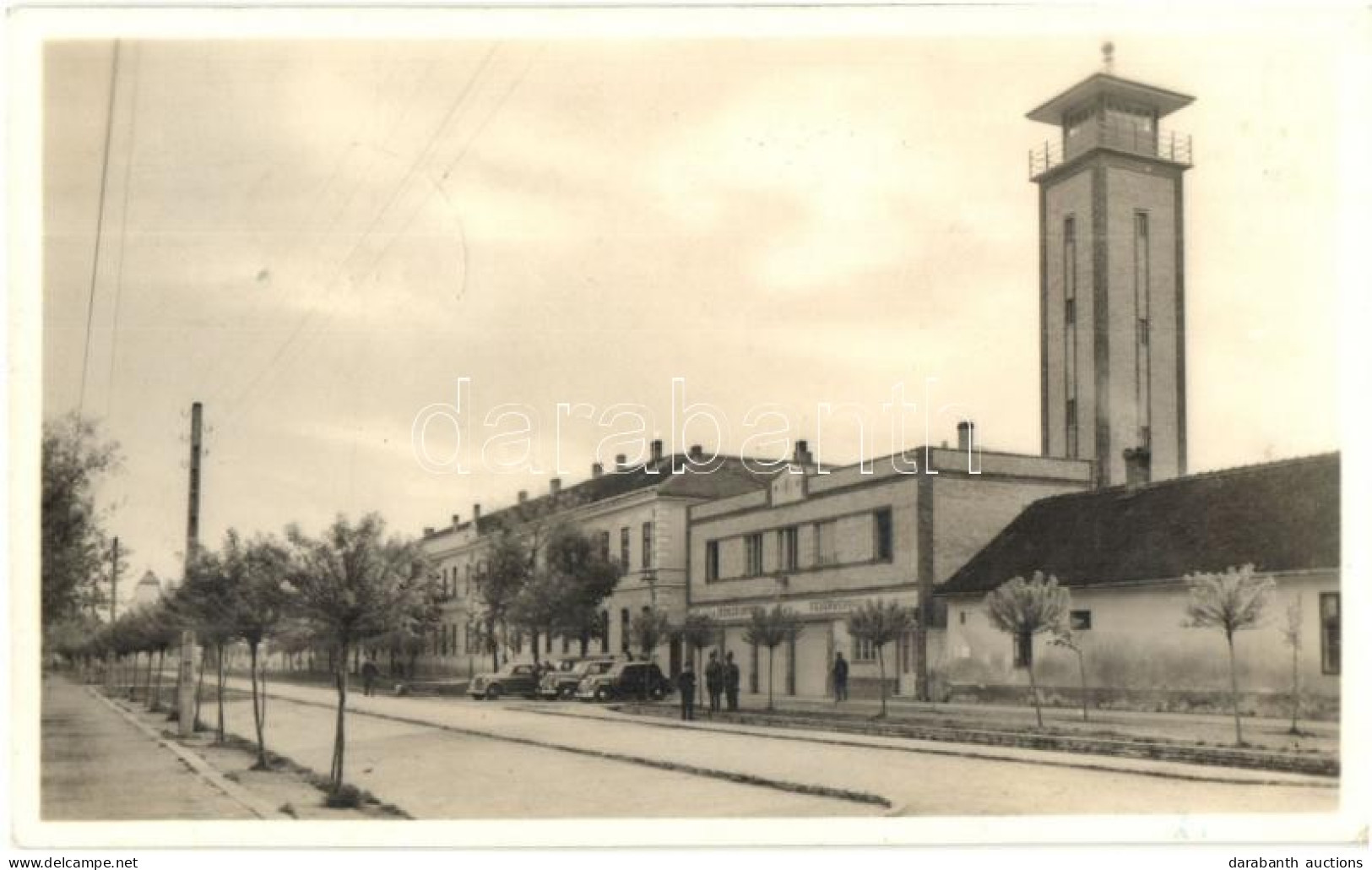 T2 Újverbász, Novi Vrbas; Tűzoltó Otthon, Tűzoltótorony, Automobilok, Garamszeghy Pál Kiadása / Firefighters Barracks, F - Sin Clasificación