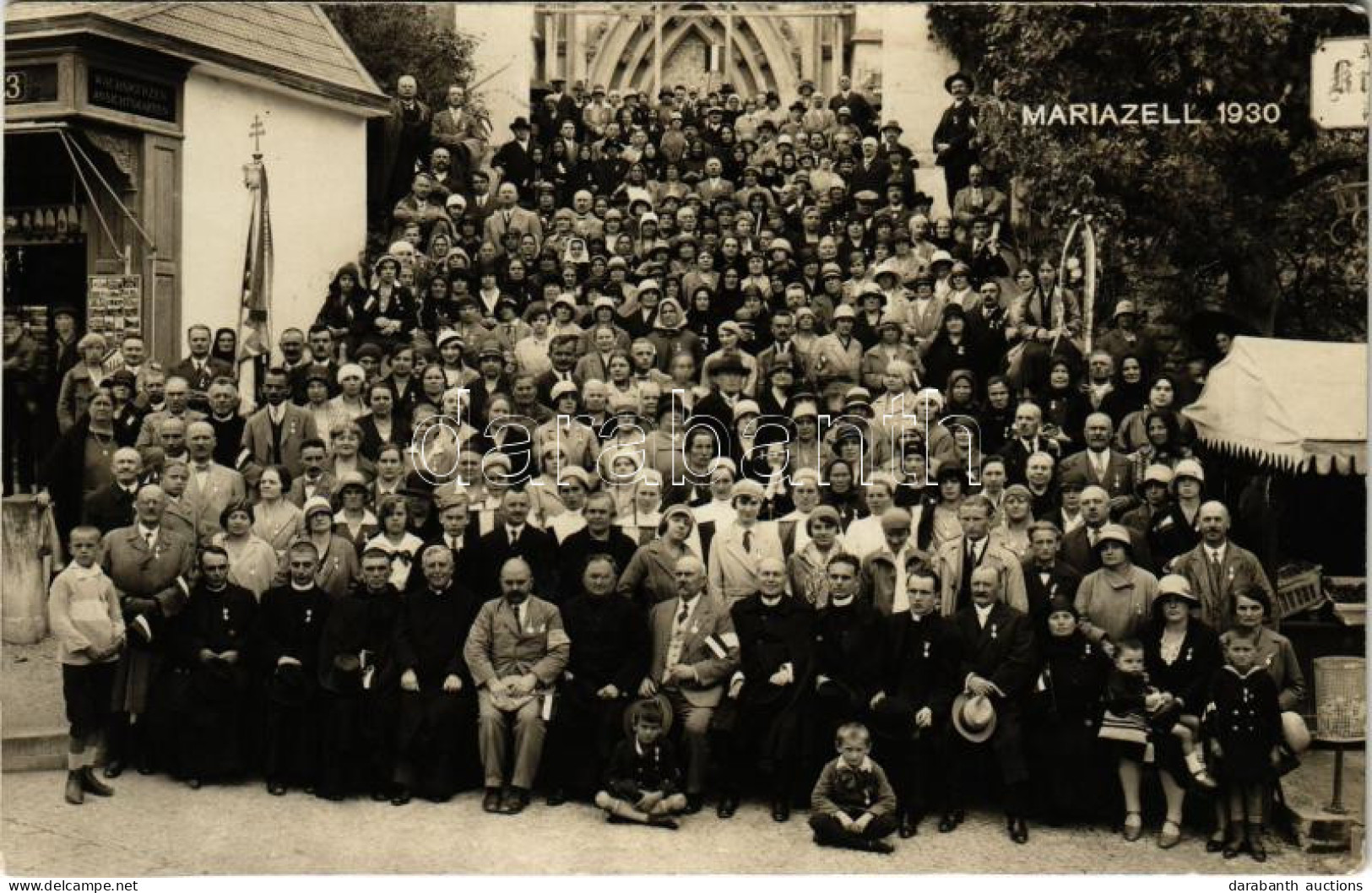 * T2 1930 Mariazell (Steiermark), Zarándoklat A Szűz Mária Szeplőtelen Szíve Plébániatemplomhoz, Résztvevők A Lépcsőkön, - Unclassified