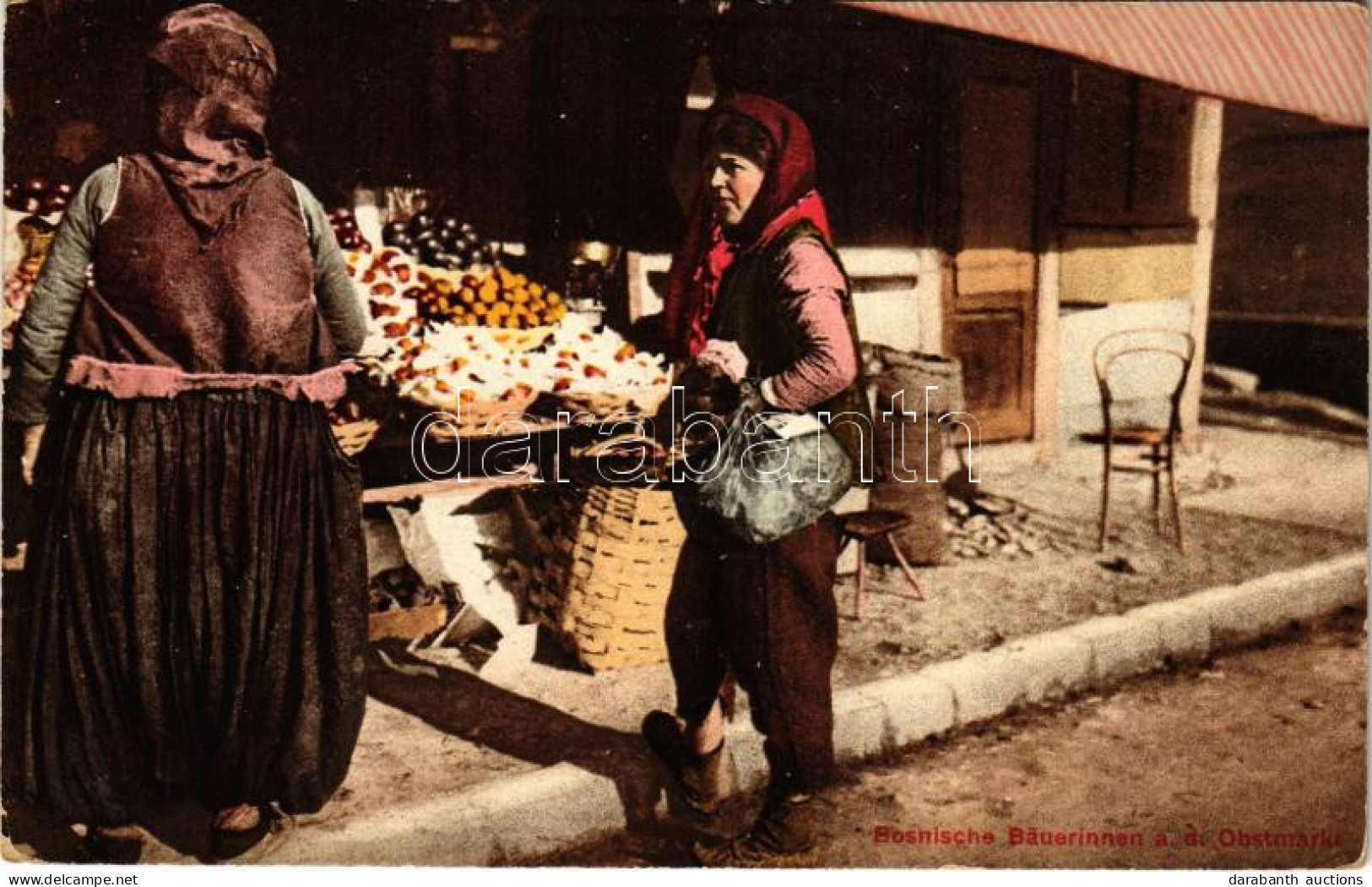 T2 Bosnische Bäuerinnen A.d. Obstmarkt / Bosnyák Nők A Gyümölcs Piacon / Bosnian Folklore, Fruit Market + "K.u.k. 30 Cm  - Non Classés