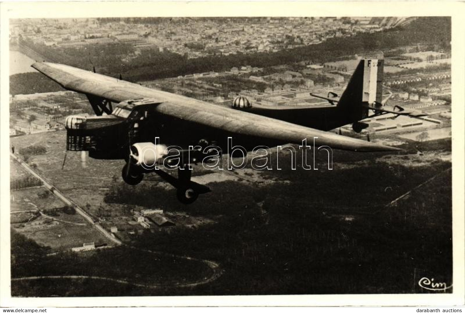 ** T1/T2 Istres Aviations. Quadrimoteur Farman-Multiplace / French Aeroplane - Non Classés