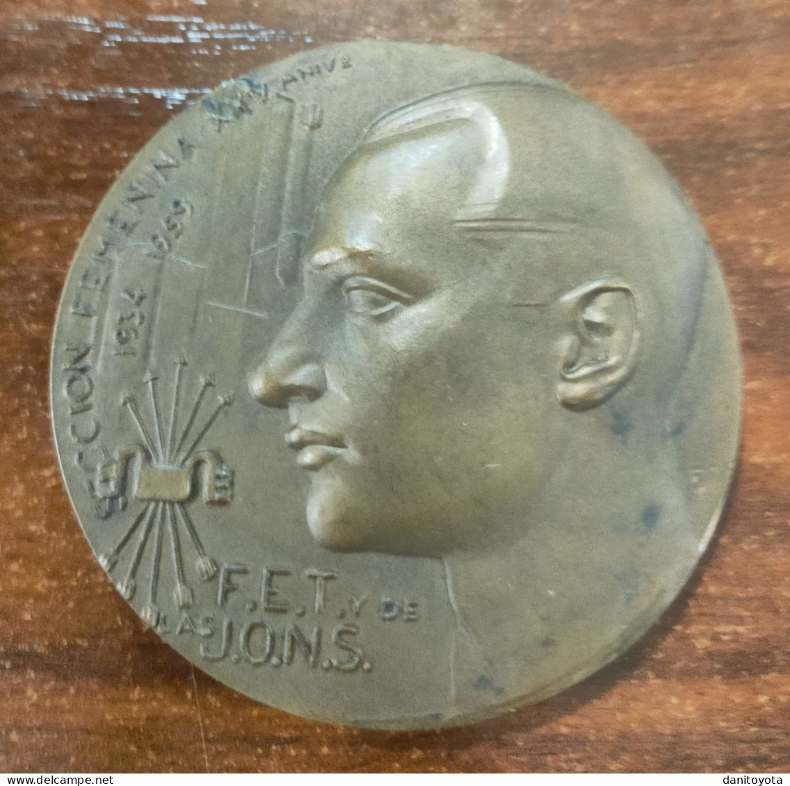 ESPAÑA. MEDALLA. 1934-1959. FET Y DE LAS JONS, SECCIÓN FEMENINA XXV ANIVERSARIO. - Altri & Non Classificati