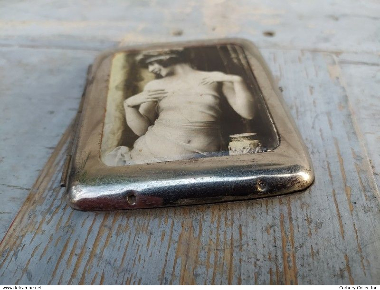 Ancien Etui à Cigarettes Laiton Chromé Photographie Érotique Glacoïde ca1920 / Curiosa Photography 01