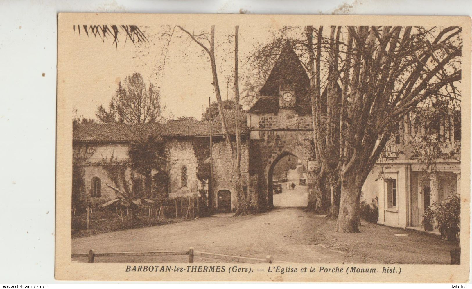 Barbotan-les-Thermes 32  Carte Timbrée Circulée L'Eglise Et Le Porche - Barbotan
