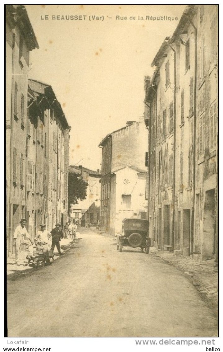 83 - Le Beausset, Rue De La République - Le Beausset