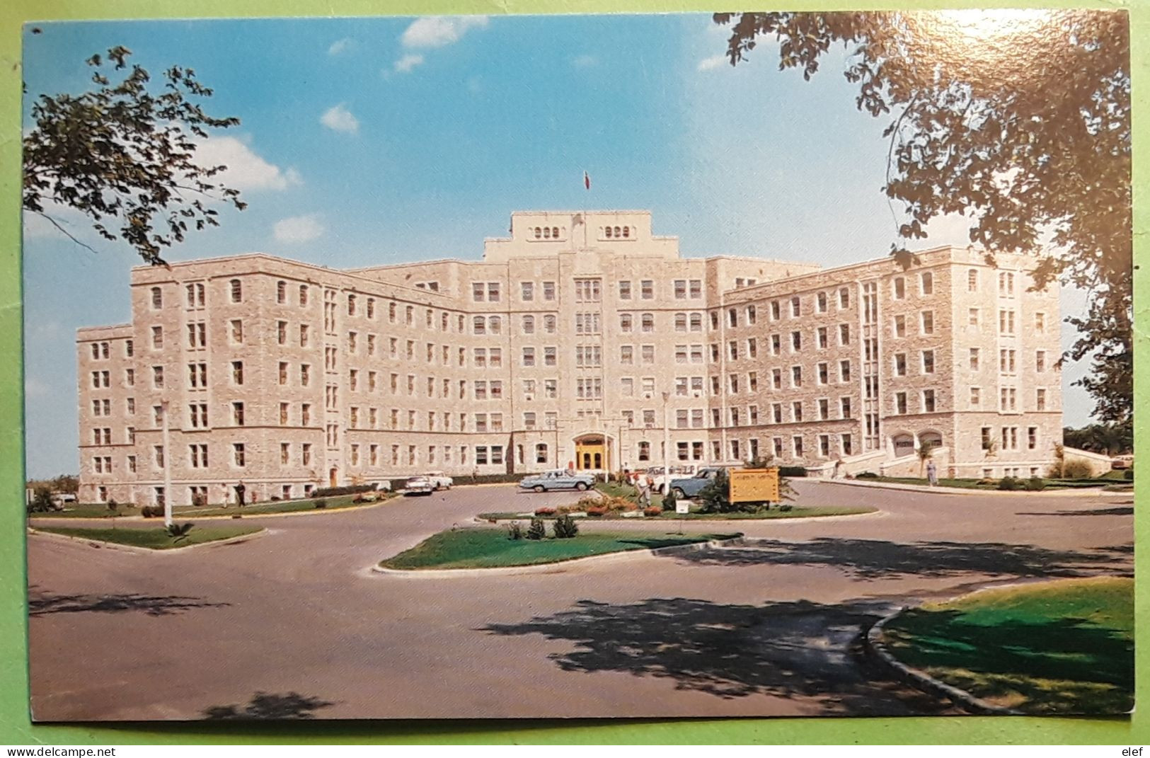 SASKATOON , Saskatchewan Canada ,the University Hospital  , ' 60 , TB - Saskatoon