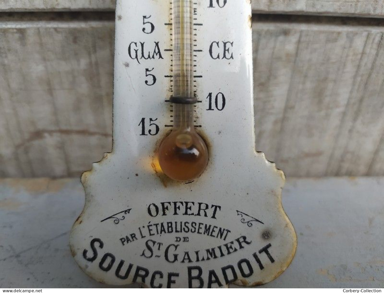 Ancien Thermomètre Publicitaire Émaillé Source Badoit Ets Saint Galmier - Alimentaire