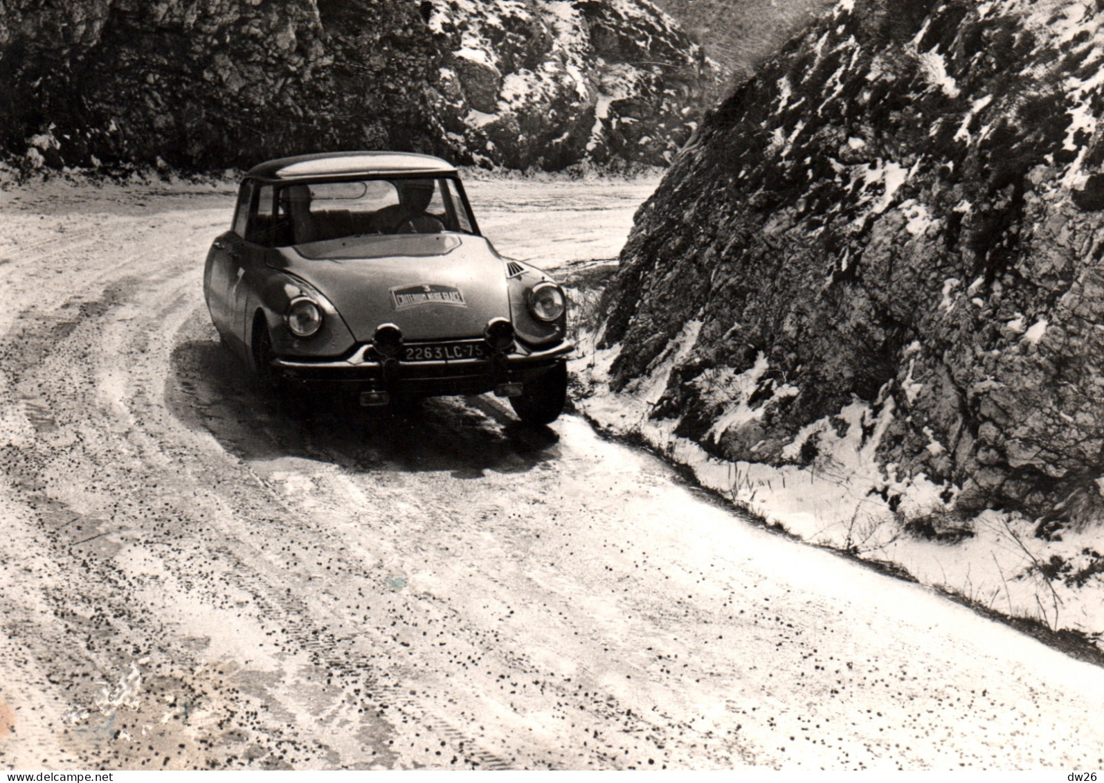 Sport Automobile: Rallye - Criterium Neige Et Glace 1962 - DS 19 Victorieuse Neyret-Terramorsi Dans Les Alpes - Rallye