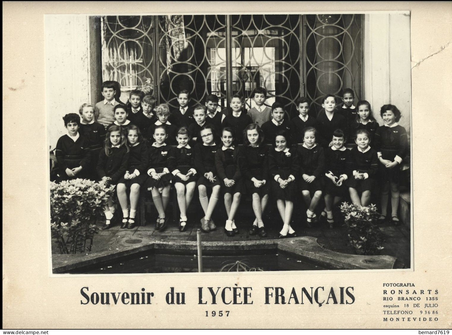 Photo Sur Support Cartonne  -  Uruguay  -  Montevideo -  Souvenir Du  Lycee Francais  1957 - America