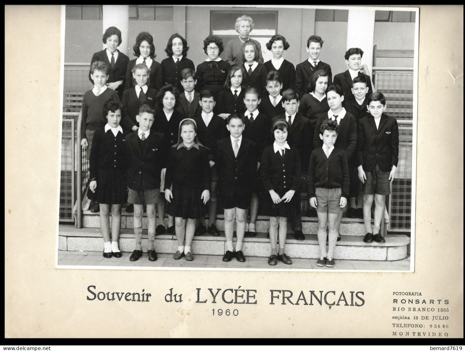 Photo Sur Support Cartonne  -  Uruguay  -  Montevideo -  Souvenir Du  Lycee Francais  1960 - Amérique