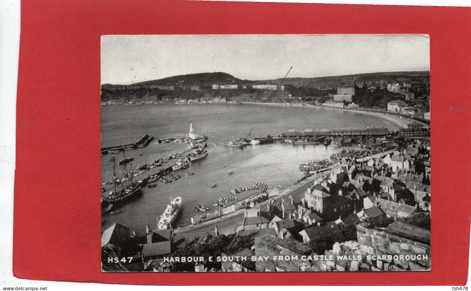 ANGLETERRE--HARBOURG &SOUTH BAY FROM CASTLE WALLS SCARBOROUCH--voir 2 Scans - Scarborough