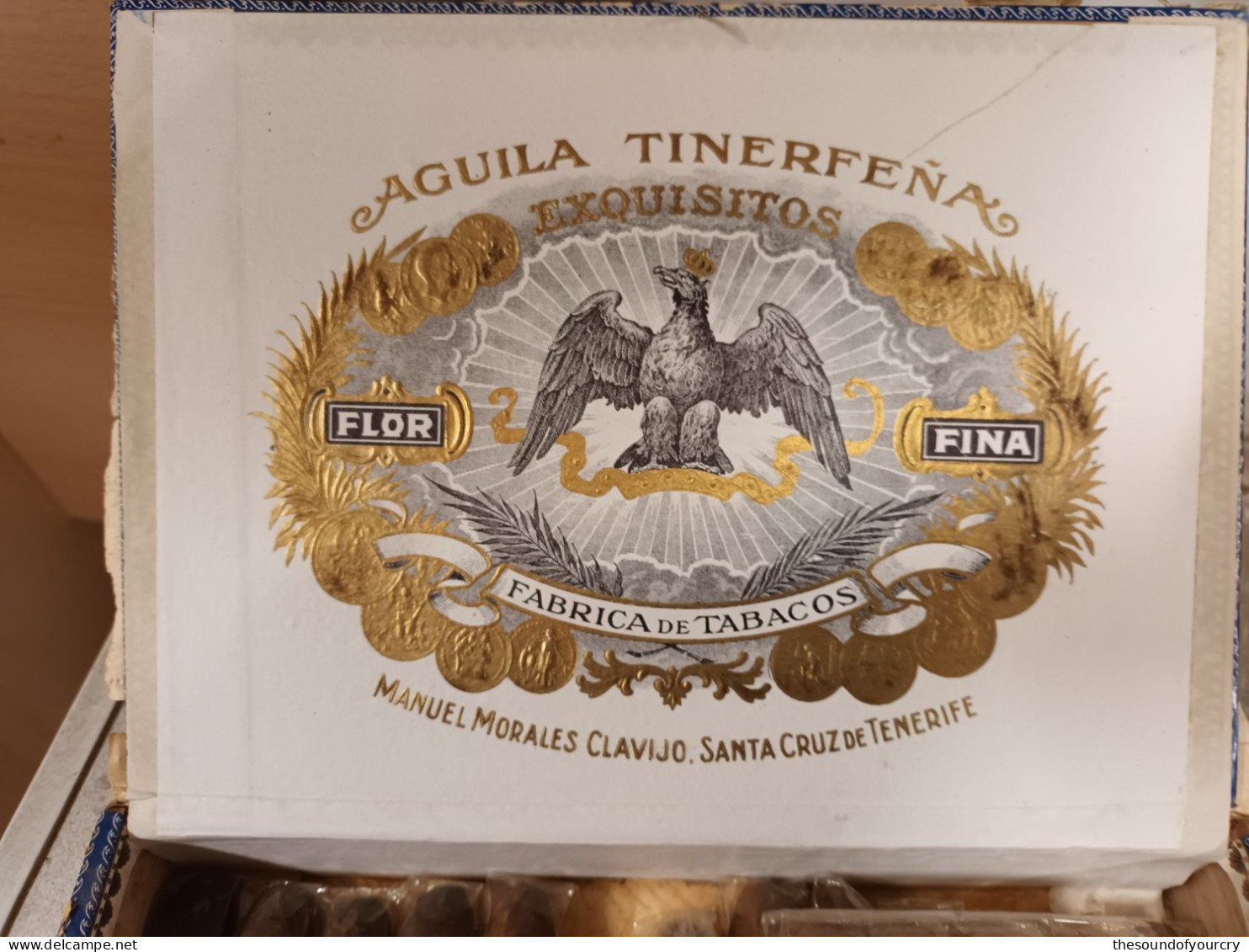 Sigarenbanden + Kist  Aguila Tinerfina  M.m. Clavijo - Empty Cigar Cabinet