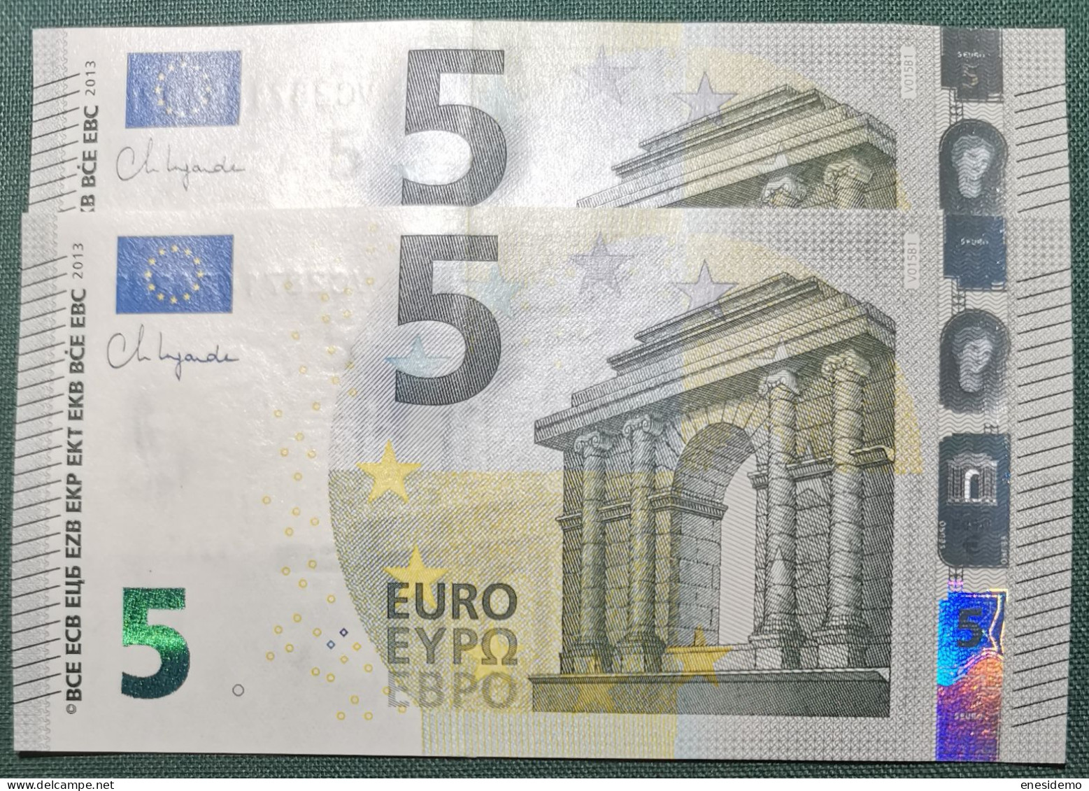 5 EURO SPAIN 2013 LAGARDE V015B1 VC SC FDS CORRELATIVE PAIR RADAR 2 UNC. PERFECT - 5 Euro