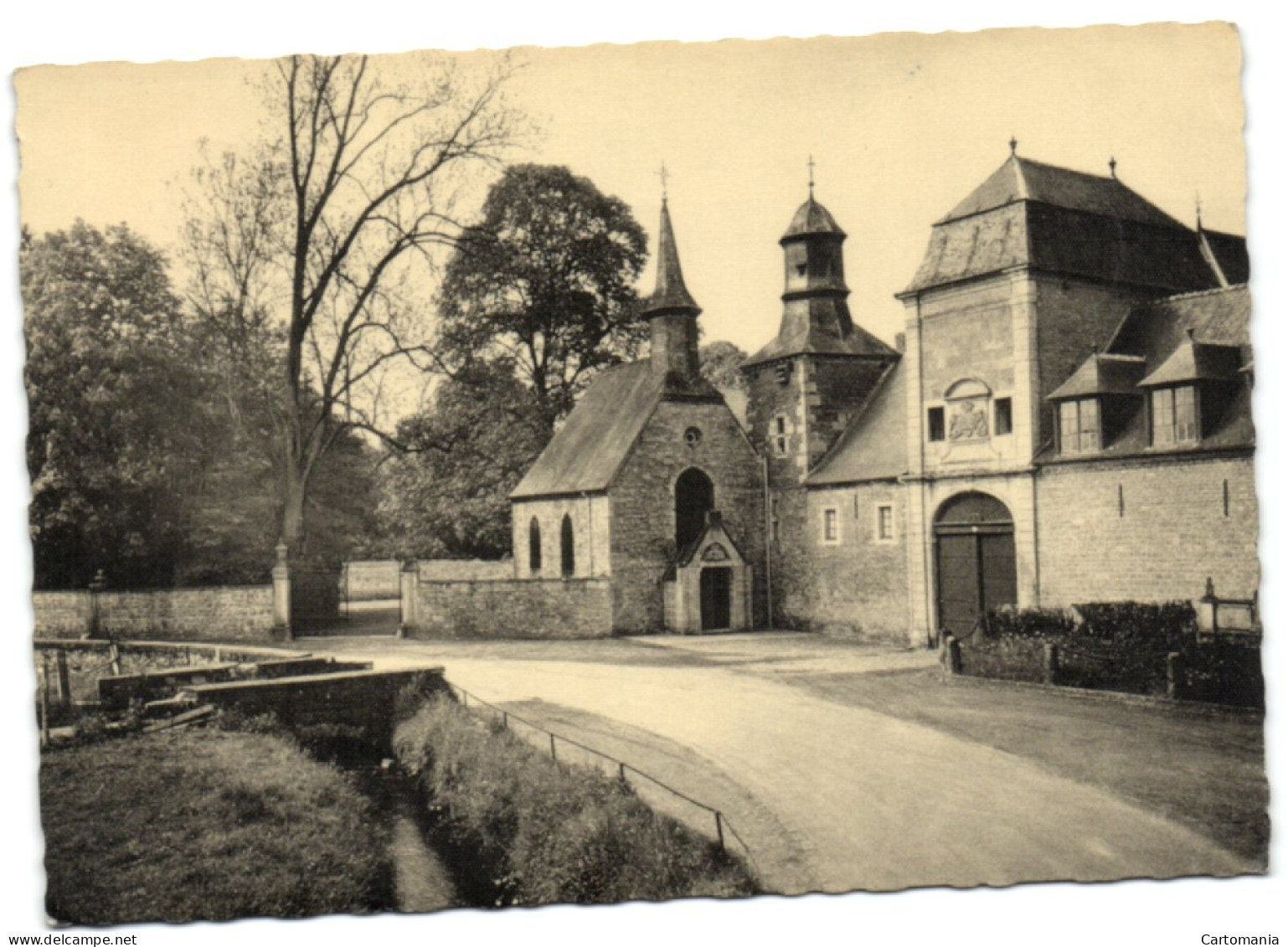 Ermeton S/Biert - Monastère Notre-Dame - Entré Principale Et Chapelle Castrale - Mettet