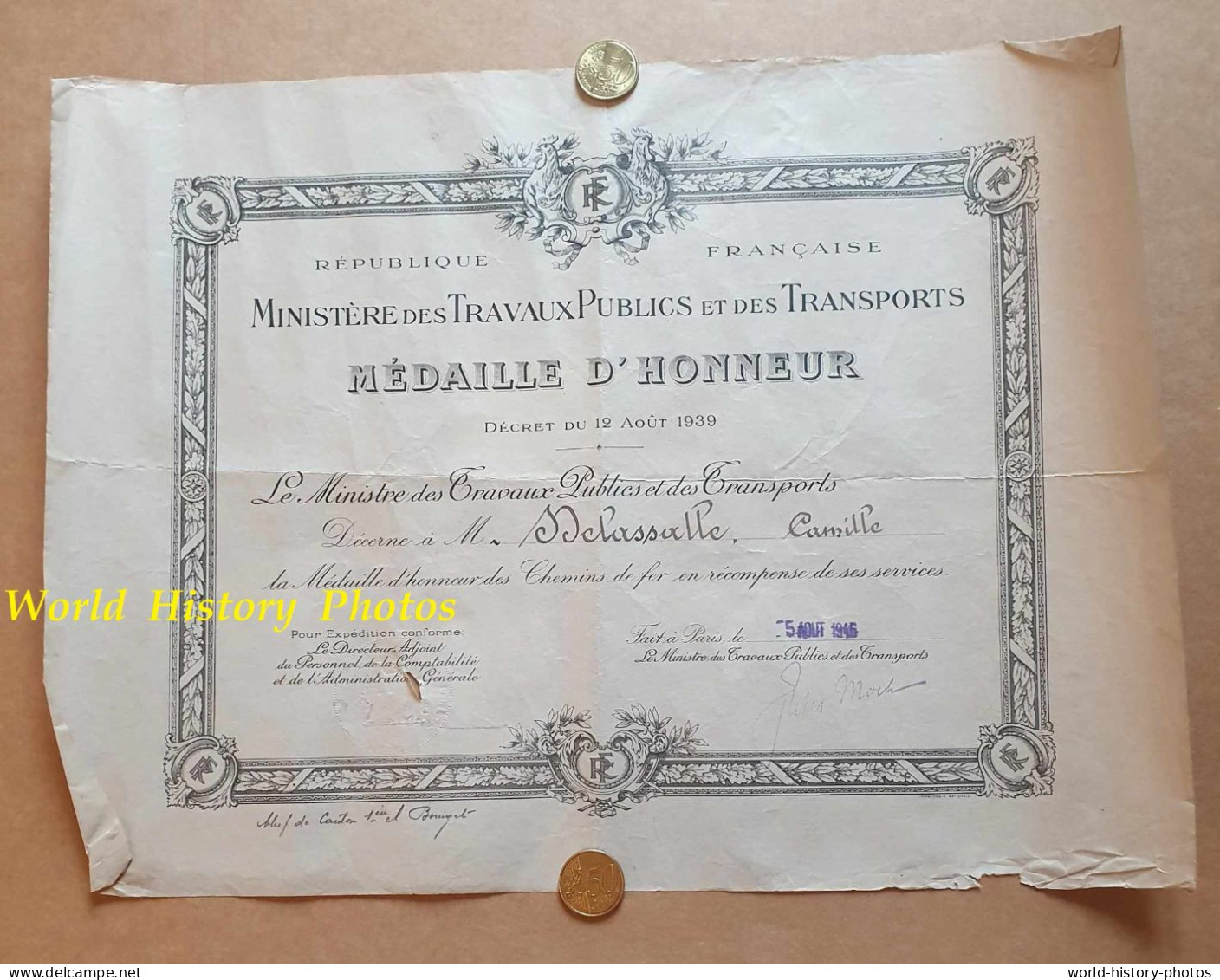 Diplôme Ancien - Médaille D' Honneur Des Chemins De Fer - Paris , 1946 - Camille DELASSALLE Ouvrier Cheminot - Train - Diplômes & Bulletins Scolaires