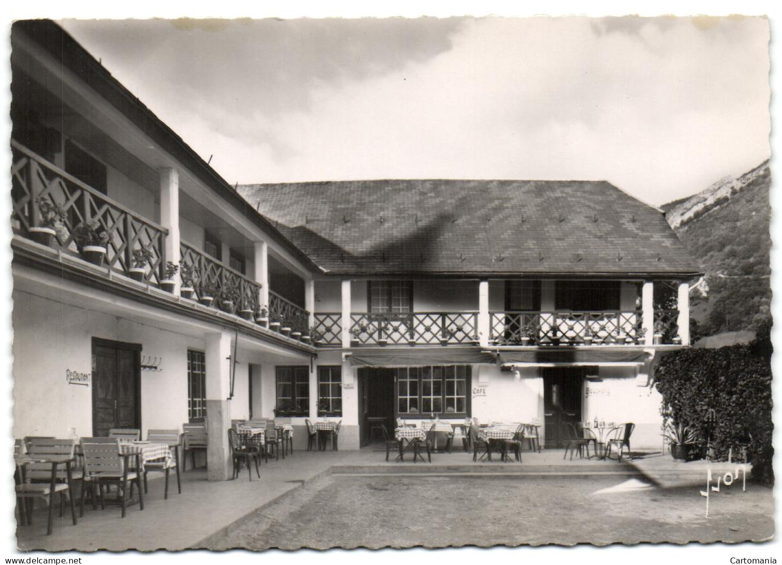 Ste-Marie-de-Campan - Hôtel Des Pyrénées - Campan