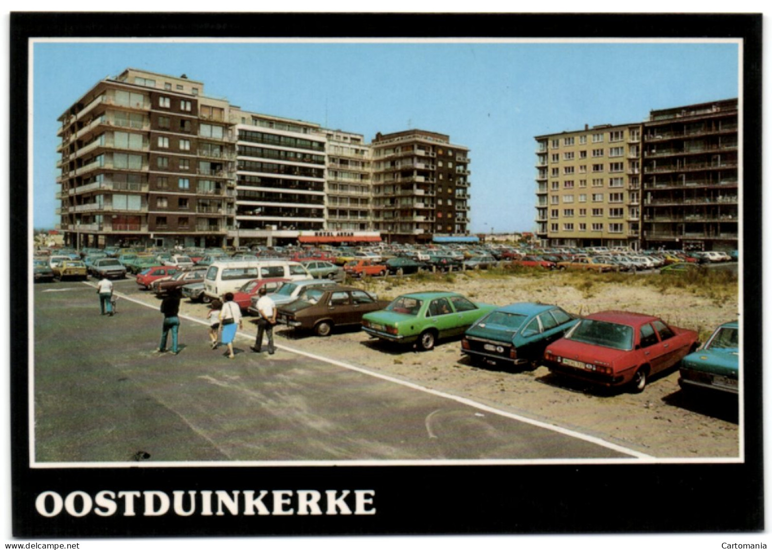 Oostduinkerke -  Ijslandplein - Oostduinkerke