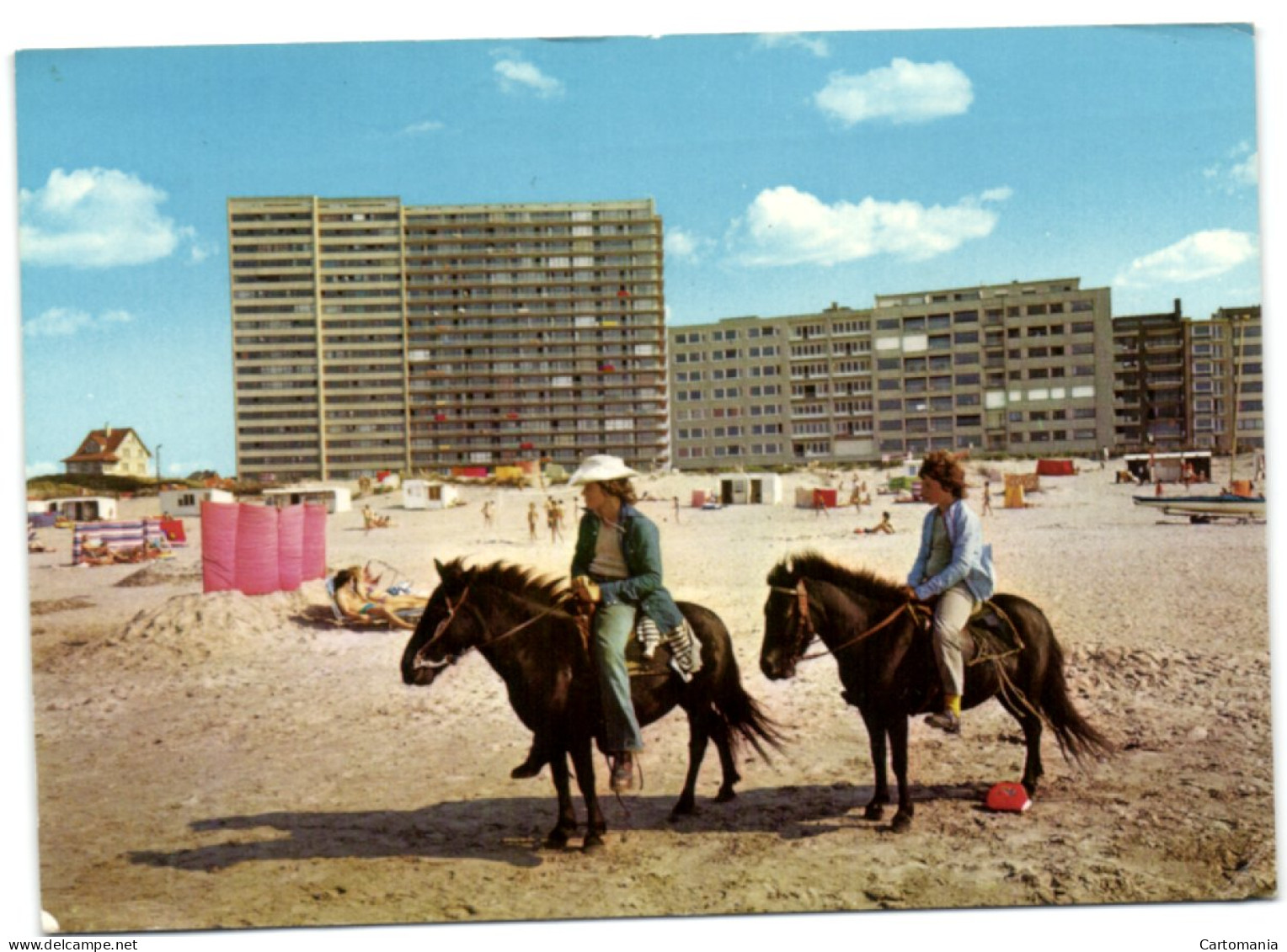 Oostduinkerke- Strand-beach - Oostduinkerke