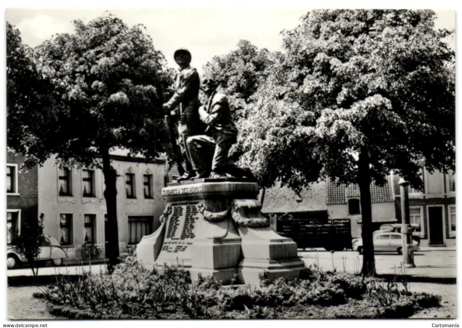 Soignies - Monument Aux Morts De La Guerre - Soignies