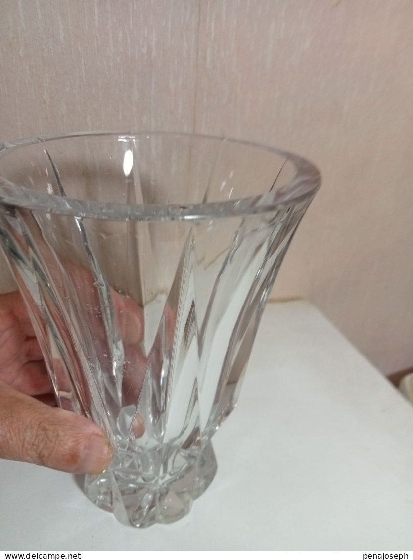 vase ancien cristal de st-louis hauteur 18 cm