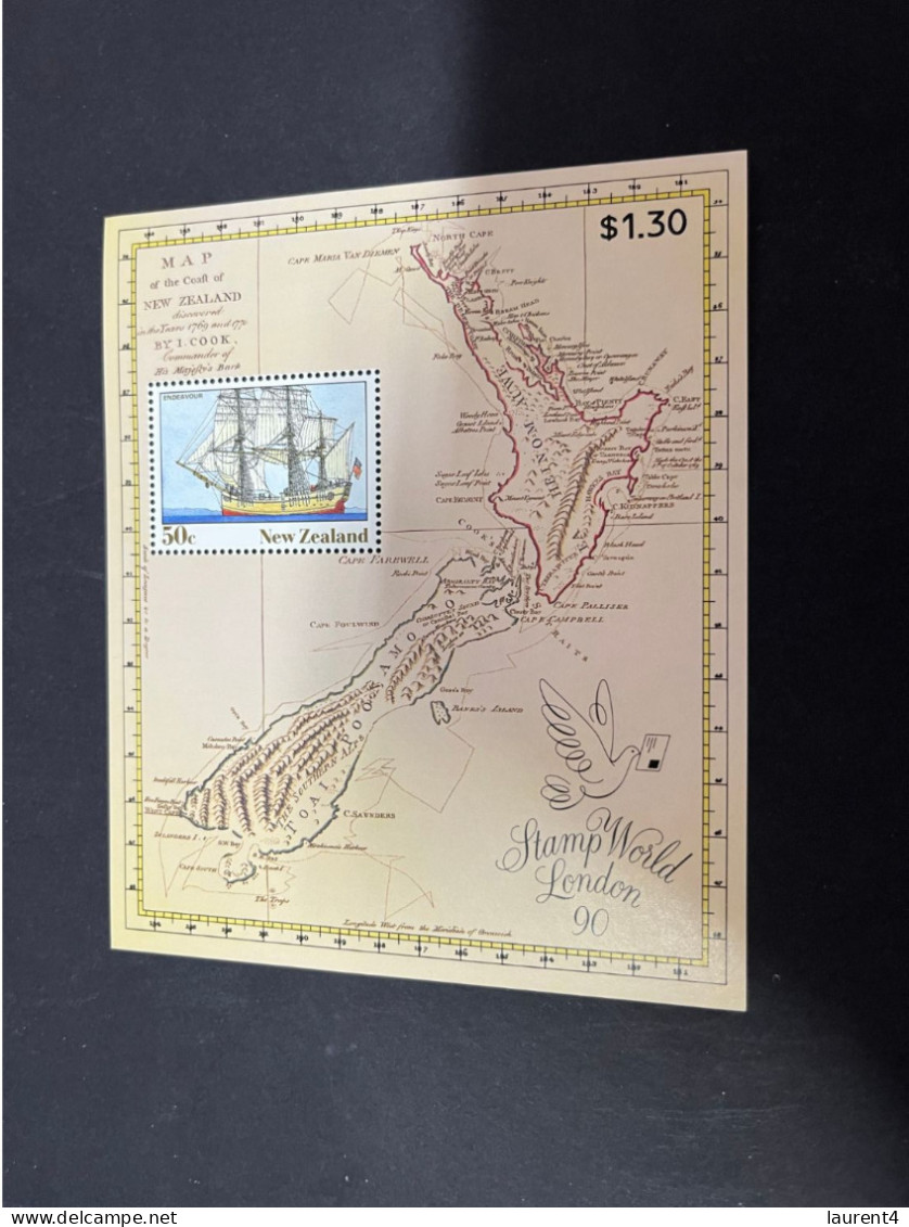 14-10-2023 (stamp) New Zealand - Mini-Sheet - Map & Sail Ship - Blocks & Sheetlets