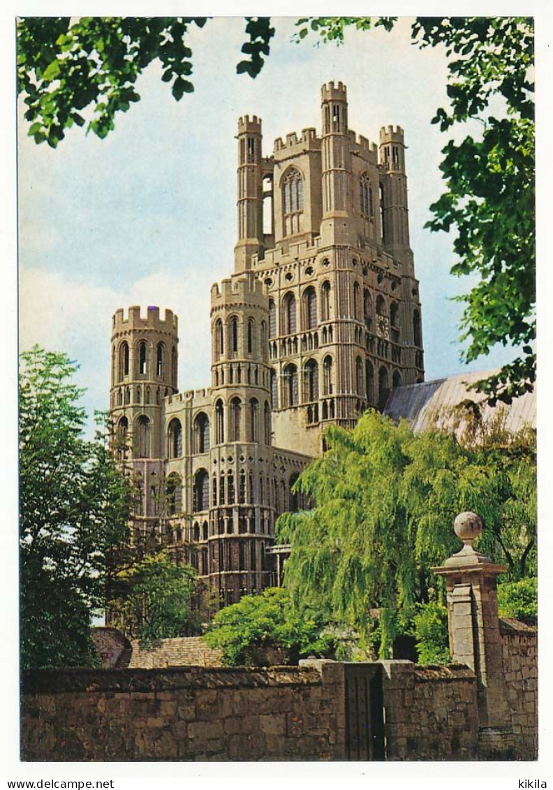 CPSM / CPM 10.5 X 15 Angleterre (62) Les Grandes Cathédrales Anglaises ELY - Ely