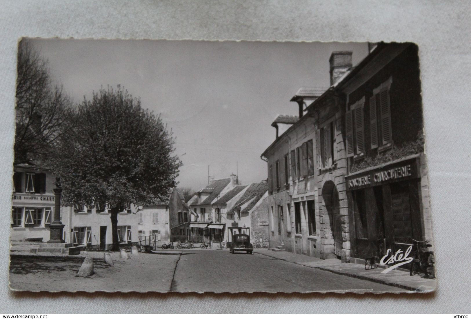 Cpsm 1956, Beynes, La Place De La République, Yvelines 78 - Beynes