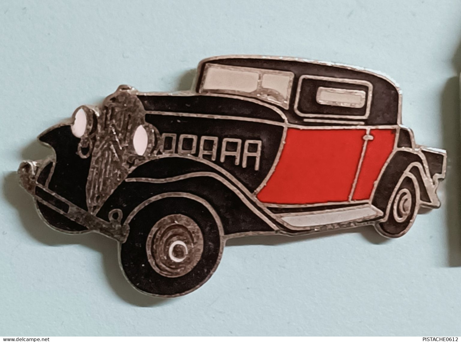 Pin's Citroën Rosalie Coach 10 Cv 1933 - Citroën