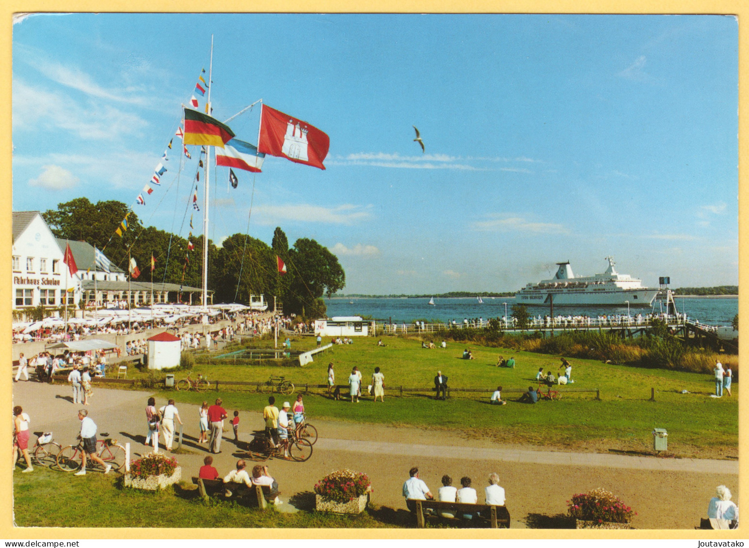Wedel Bei Hamburg, Germany - Ship, Flag - Wedel