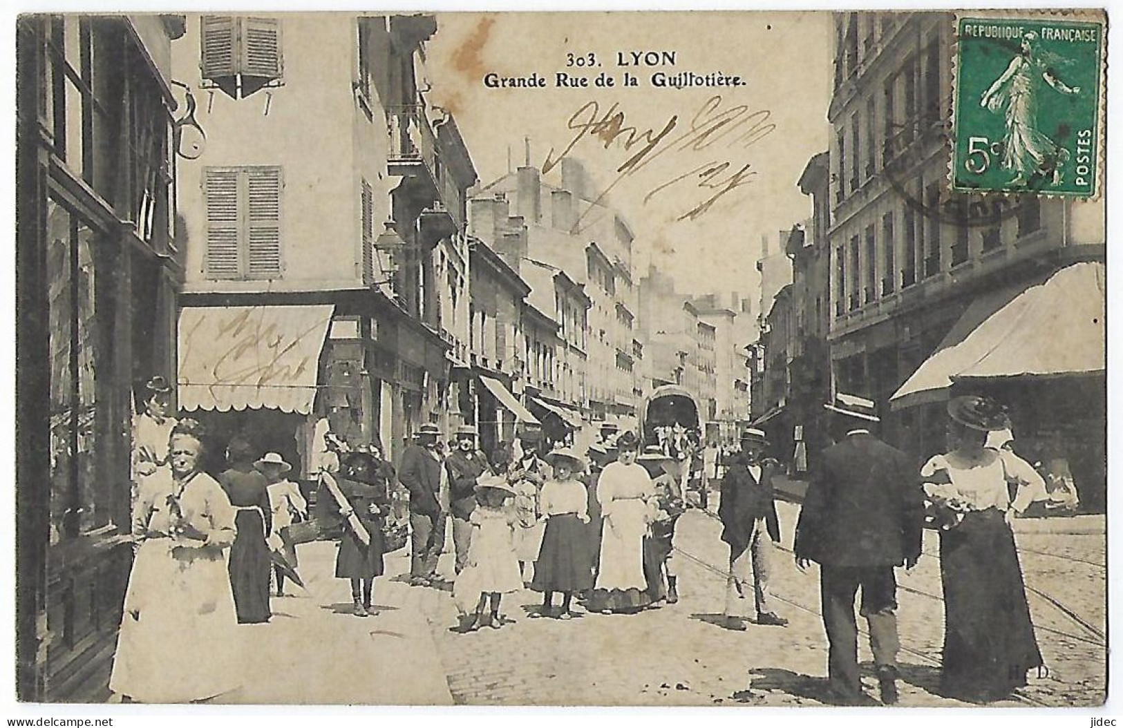 CPA 69 Lyon Très Rare Grande Rue De La Guillotière Très Animée Attelage Rails De Tramway Tram. - Lyon 7