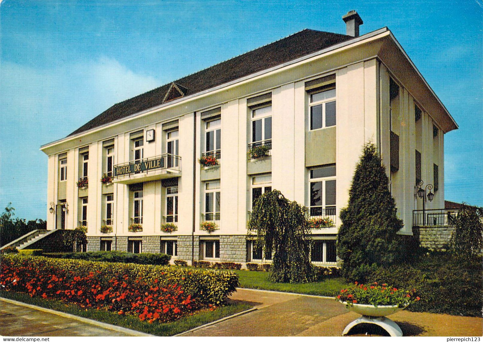 42 - Riorges - Hôtel De Ville - Riorges