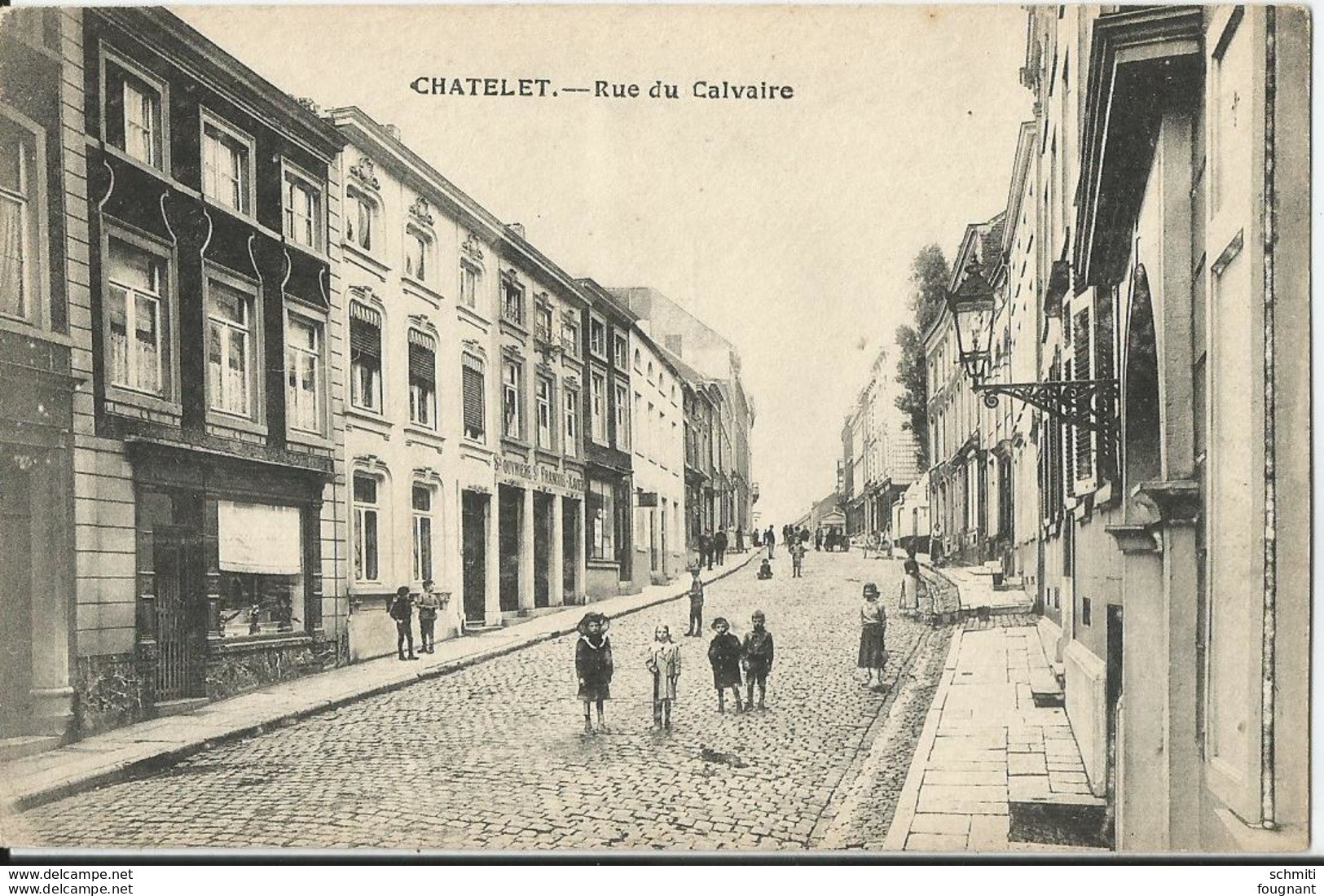 -CHATELET- Rue Du Calvaire - Animée,quartier De Magasins-Carte Non écrite- - Châtelet