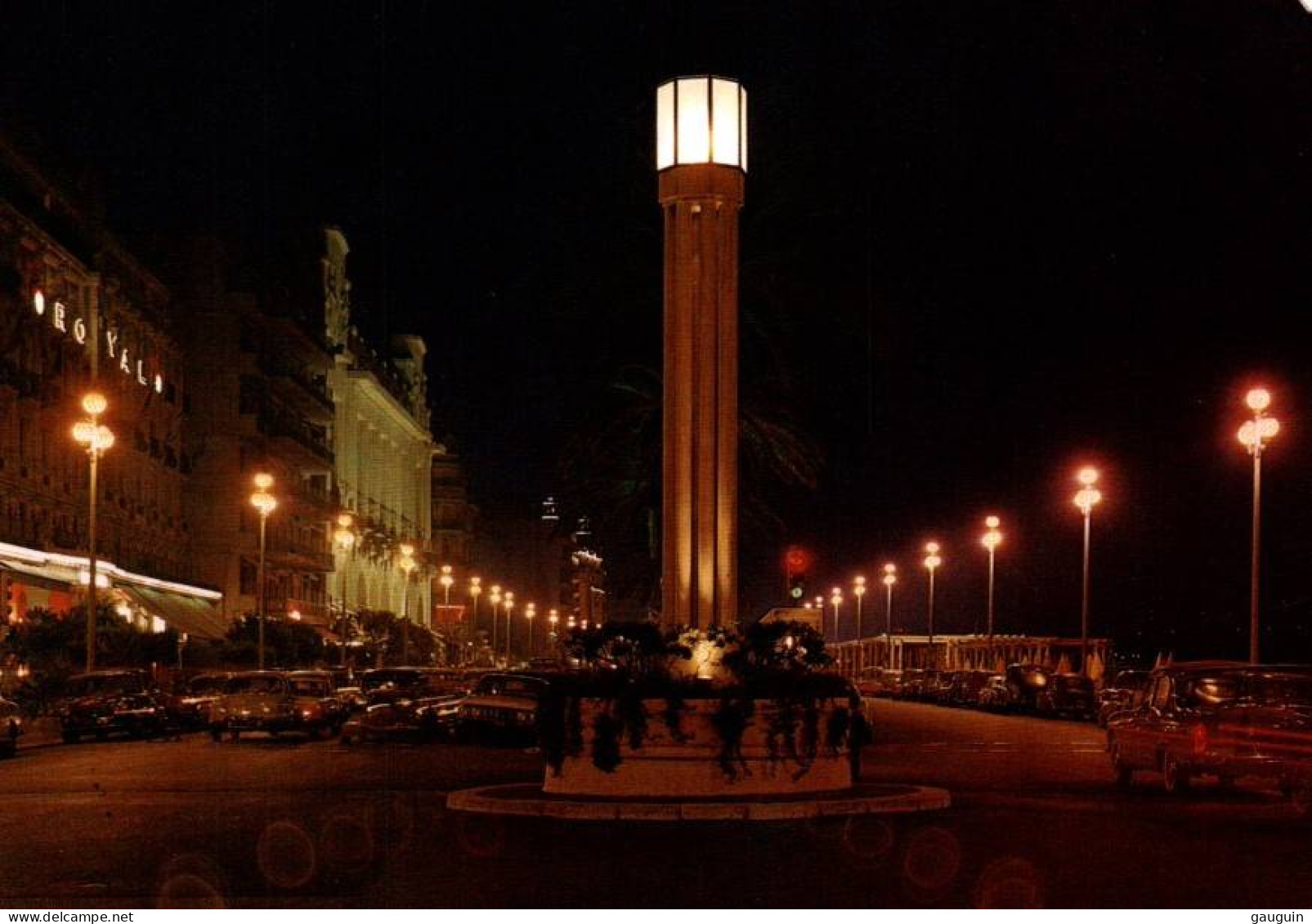 CPM - NICE - Promenade Des Anglais La Nuit (voitures) - Edition L.Gilletta - Niza La Noche