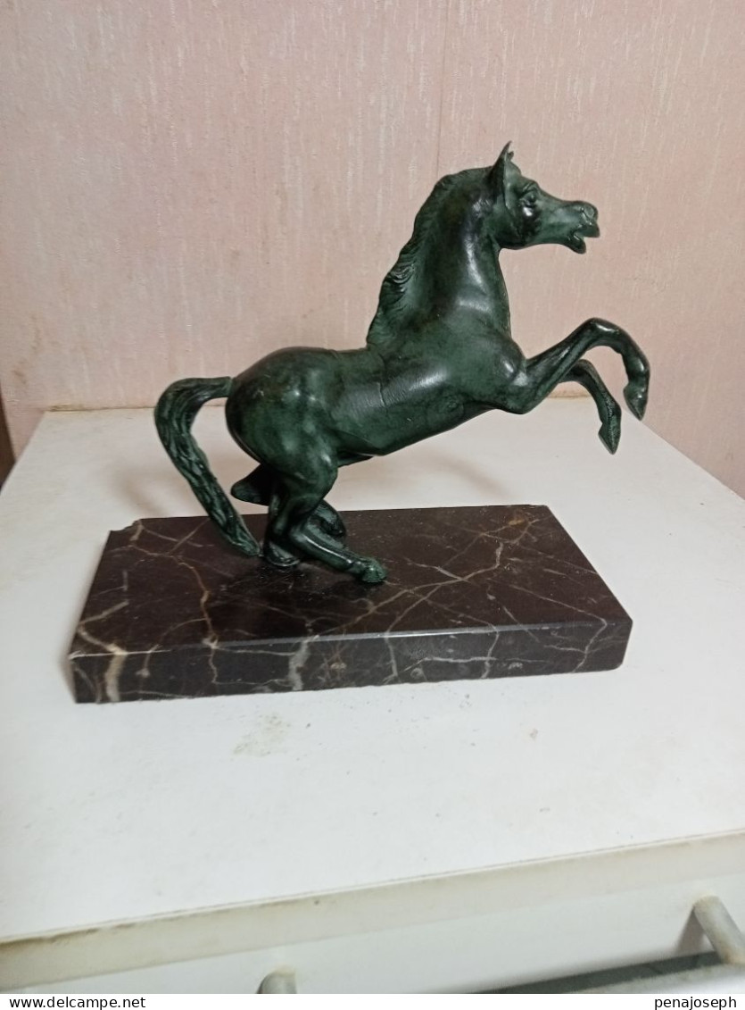 Statuette Cheval En Régule Sur Support Marbre Longueur 18 Cm - Metal