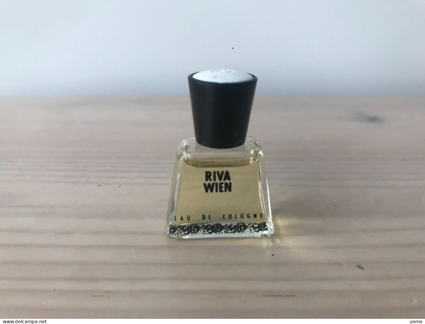 Riva Wien EDC 4 Ml - Miniaturen Damendüfte (ohne Verpackung)