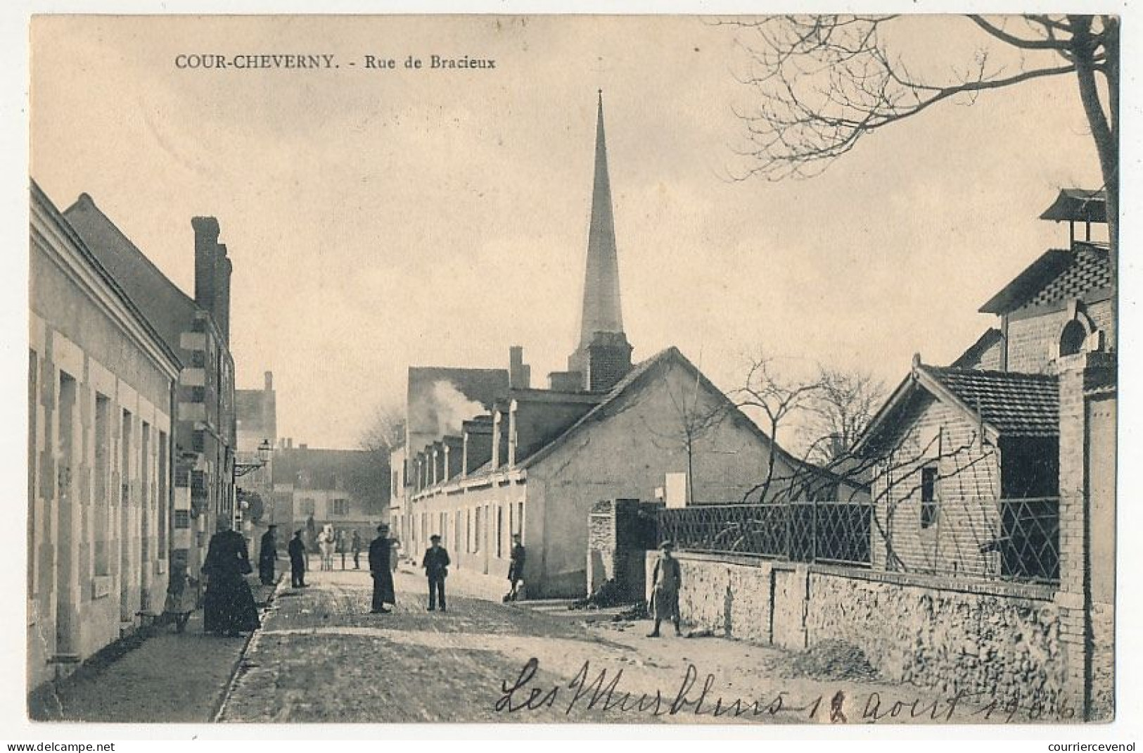 CPA - COUR-CHEVERNY (Loir Et Cher) - Rue De Bracieux - Cheverny