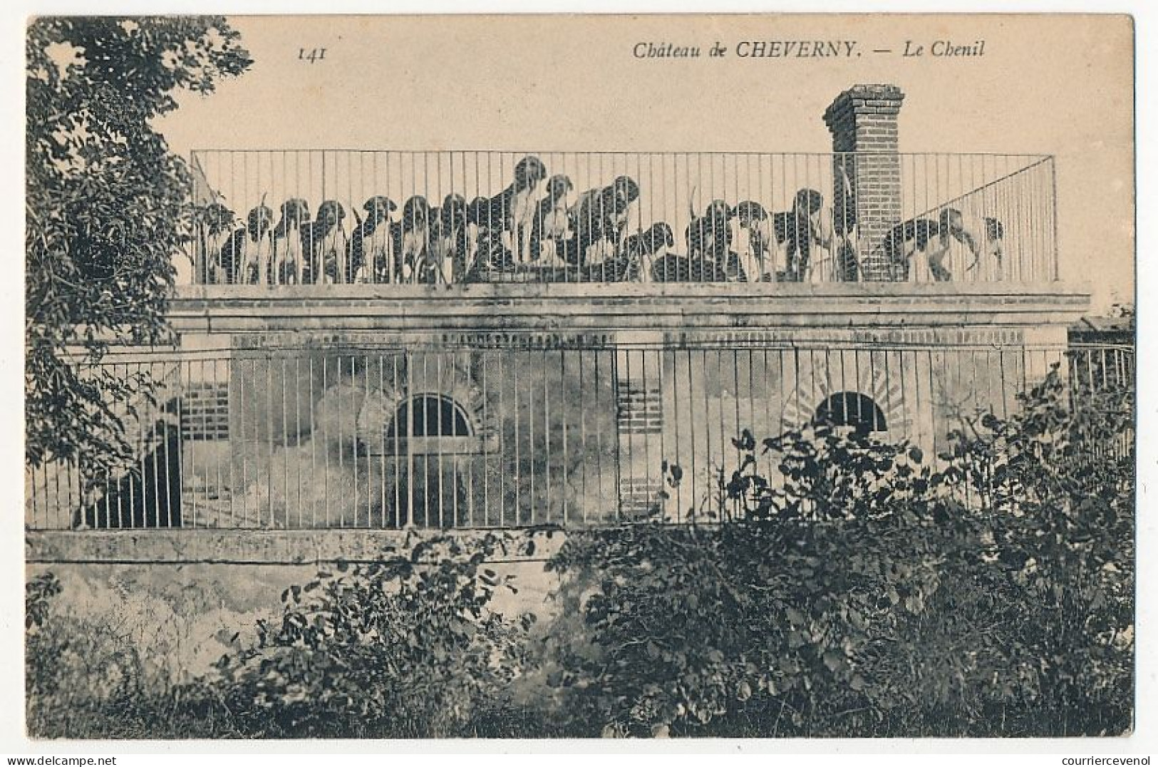 12 CPA - CHEVERNY (Loir et Cher) - Le Chateau / Lot de 12 cartes toutes différentes (dont 1 carte dos blanc non imprimé)