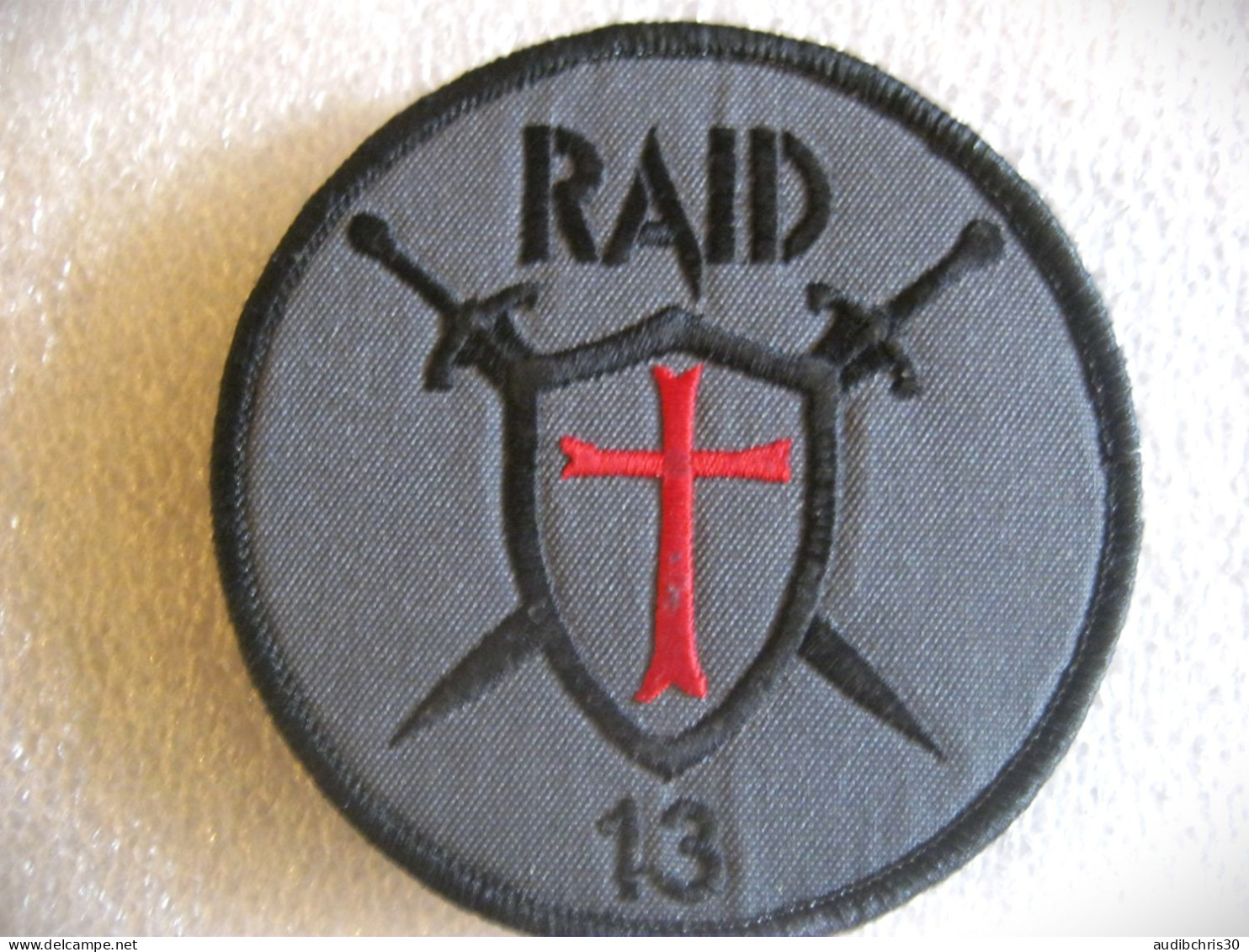 RARE ECUSSON P.N RAID DU 13 EN OPEX AFGHANISTAN SCRATCH AU DOS 90MM - Police