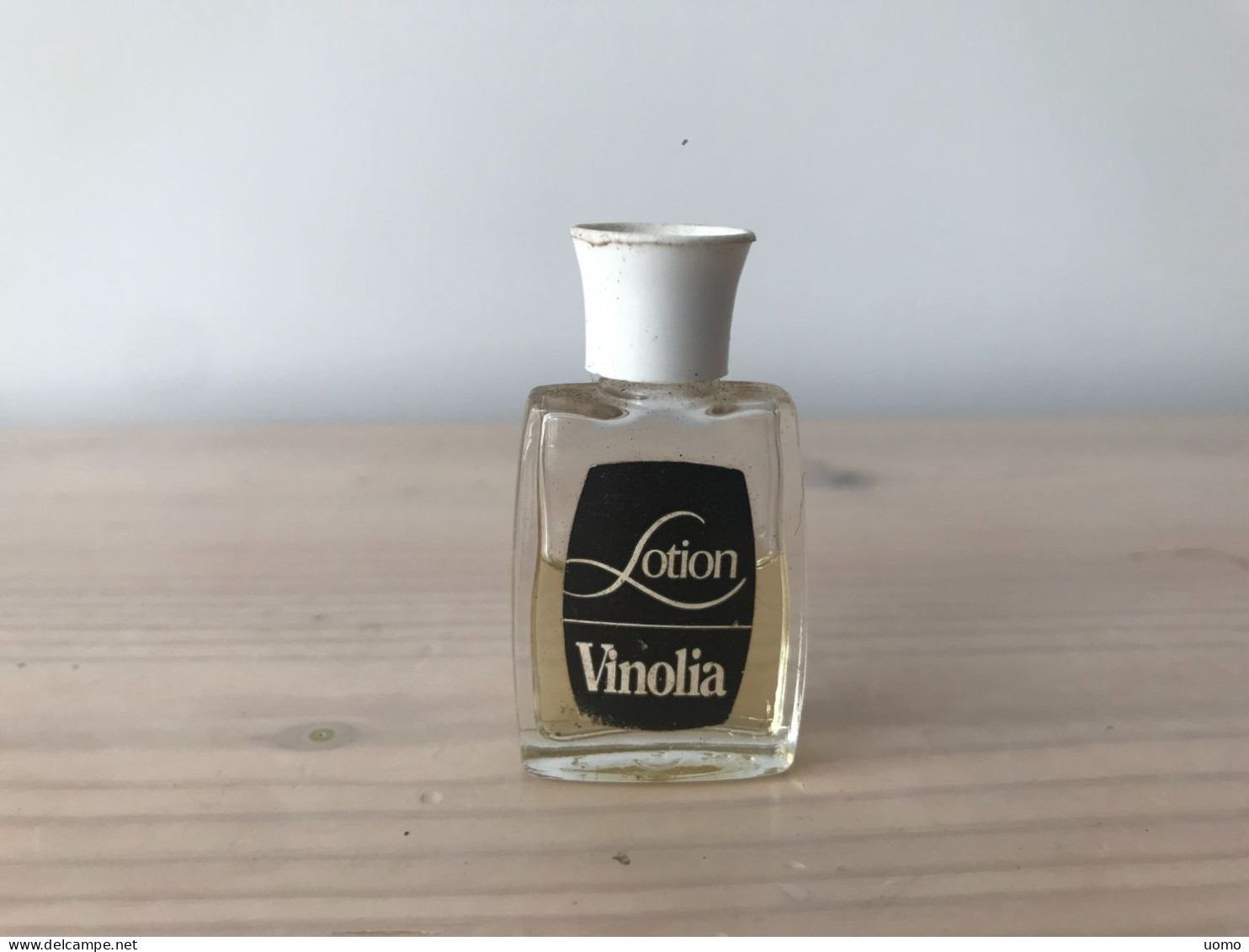 Vinolia Lotion 5 Ml - Miniaturen (ohne Verpackung)