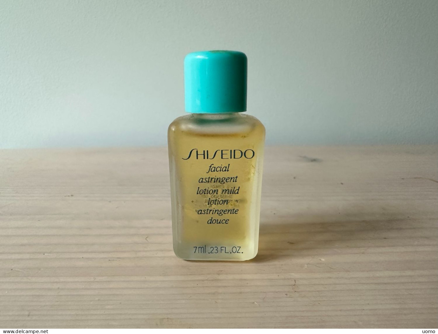 Shiseido Facial Astringent Lotion Mild 7 Ml - Miniaturen Flesjes Dame (zonder Doos)