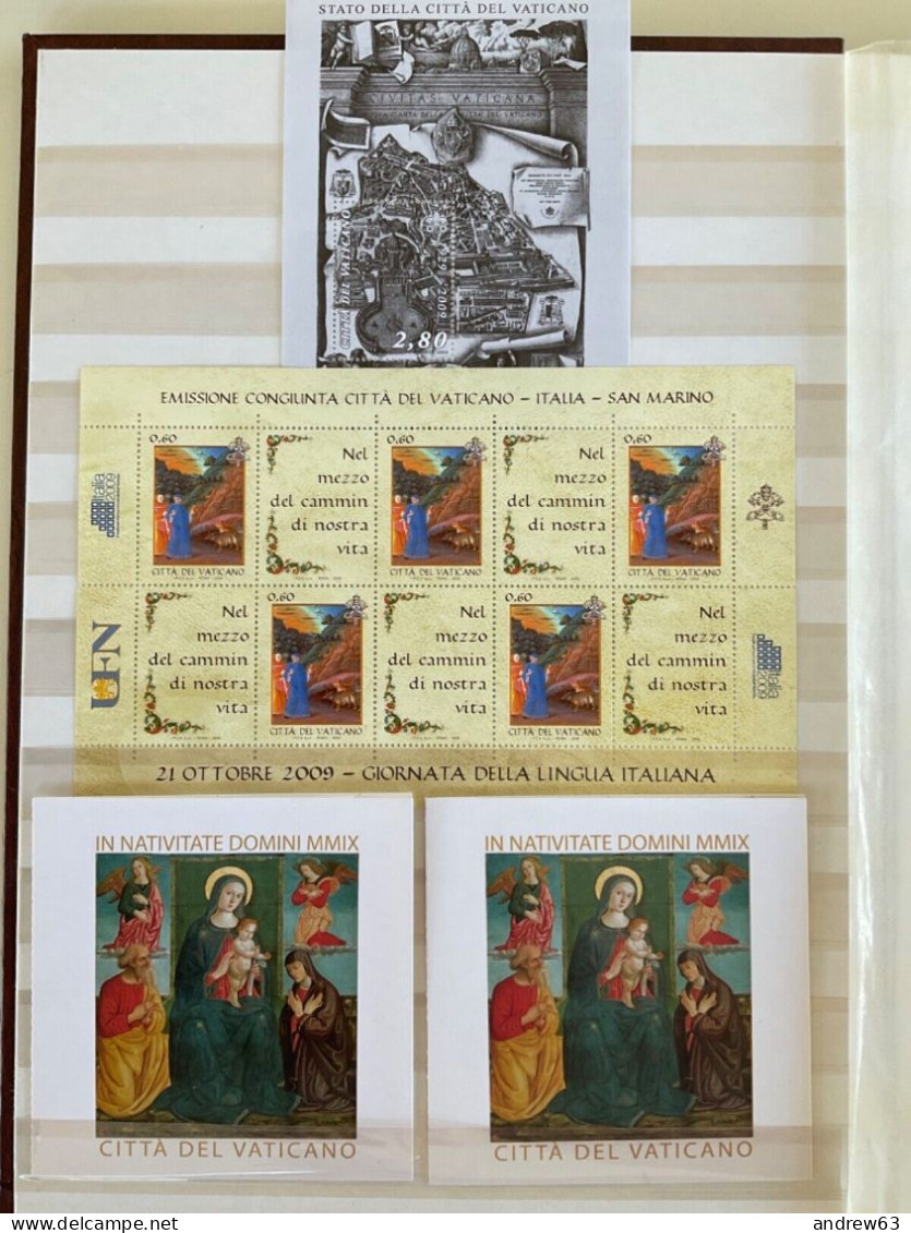 VATICANO - VATICAN - 2009 - Annata Completa - 28 Valori In Angolo Di Foglio + 4 BF + 2 Libretti - Complete Year - ** MNH - Annate Complete