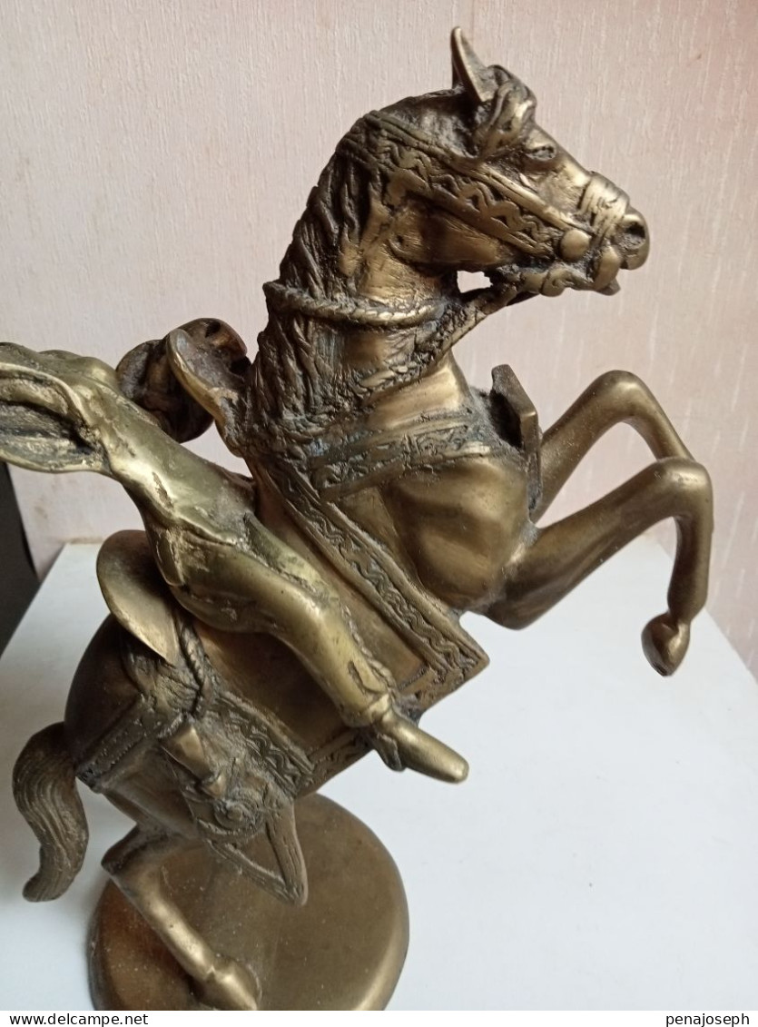 Cavaliers Dogon En Bronze Doré XVIIIème Hauteur 27 Cm A La Cire Perdu - Brons