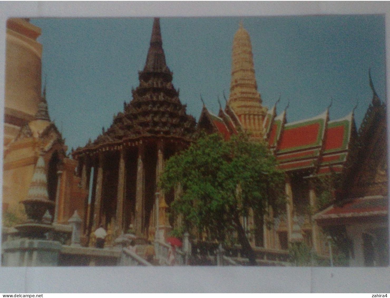 Inside The Grounds Of Wat Phra Keo (Emerald Buddha Temple) Bangkok Tailand - Phorn Thip Bangkok - Thaïlande