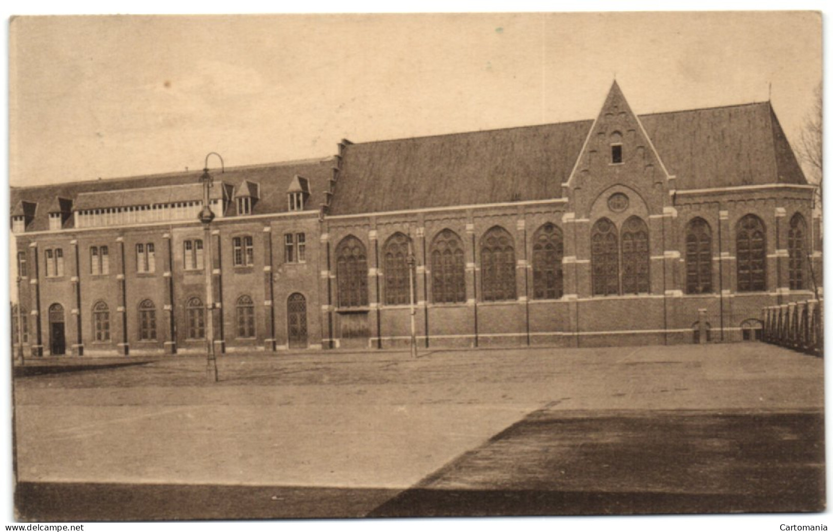 Séminaire De Basse-Wavre - La Cour (Côté Sud) - Waver