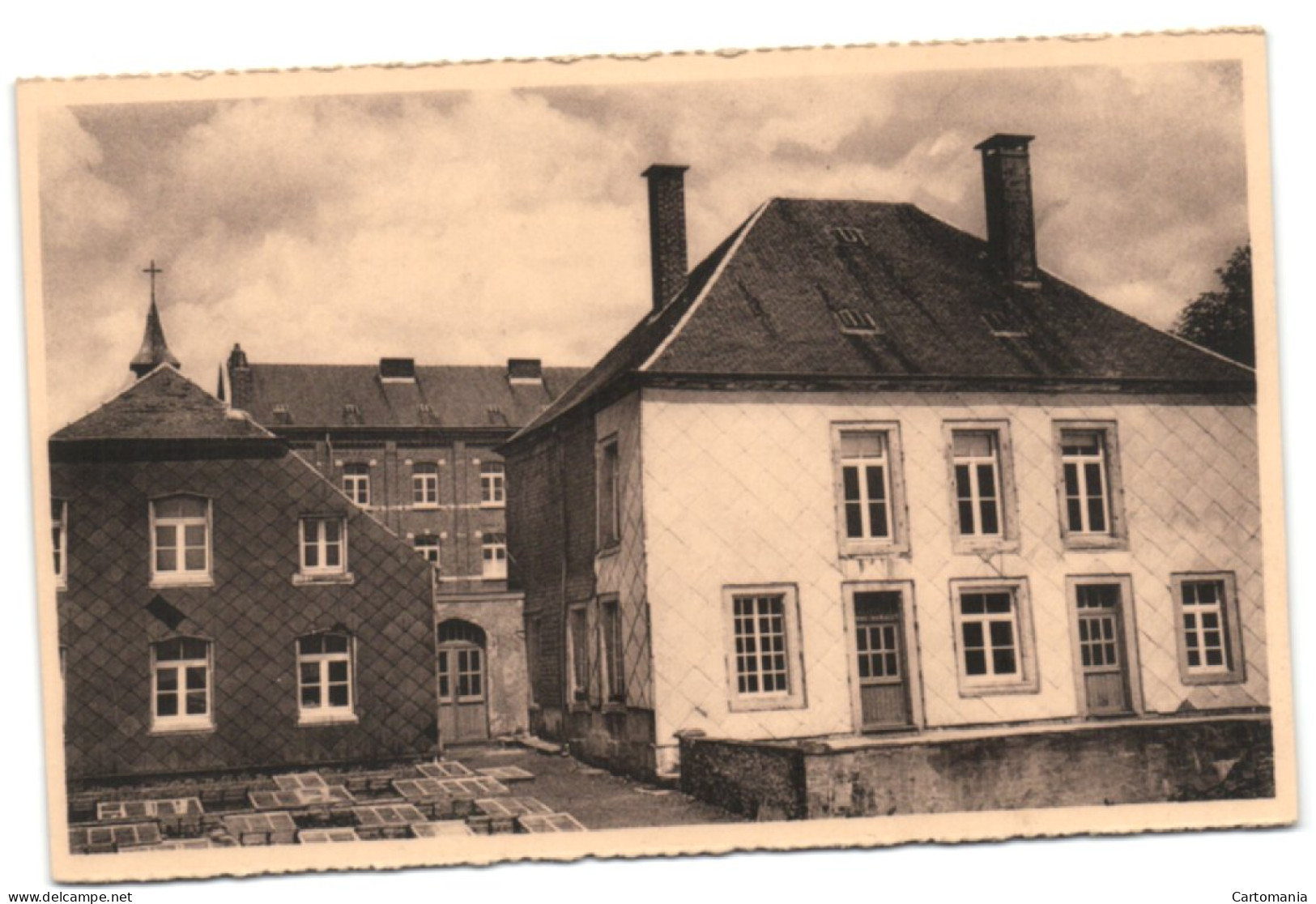 Habay-le-Vieille - Novicat Des Frères Maristes - Vue D'ensemble Du Côté Ouest - Habay