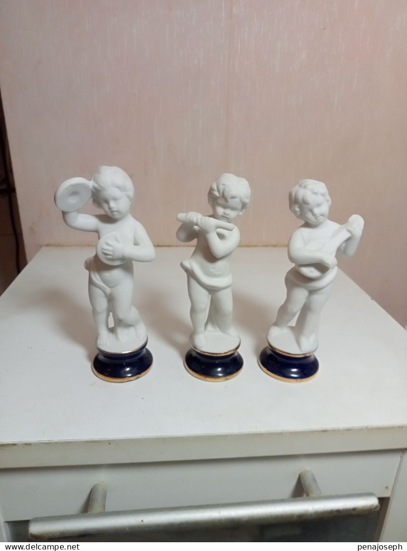 3 Anges En Biscuit XIXème Hauteur 14 Cm - Limoges (FRA)