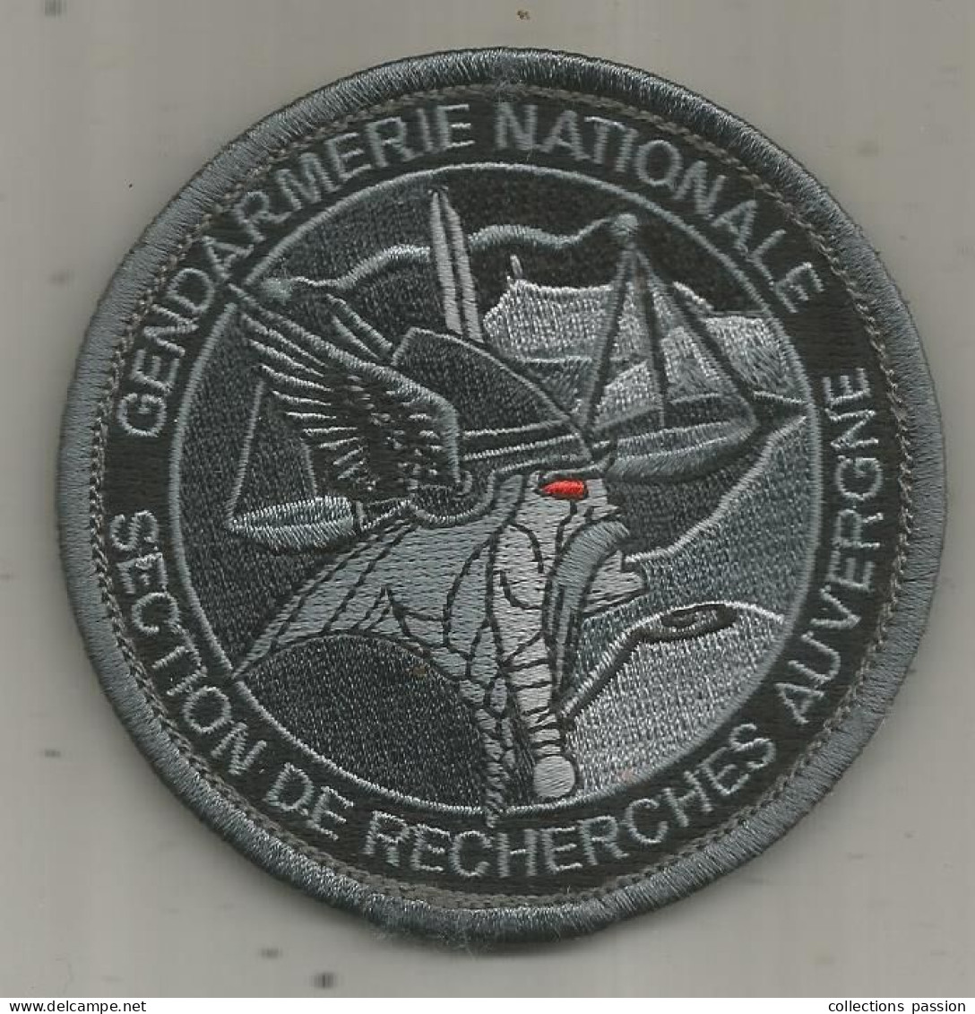 Ecusson De La GENDARMERIE, 2 Scans, Section De Recherche Auvergne - Police & Gendarmerie