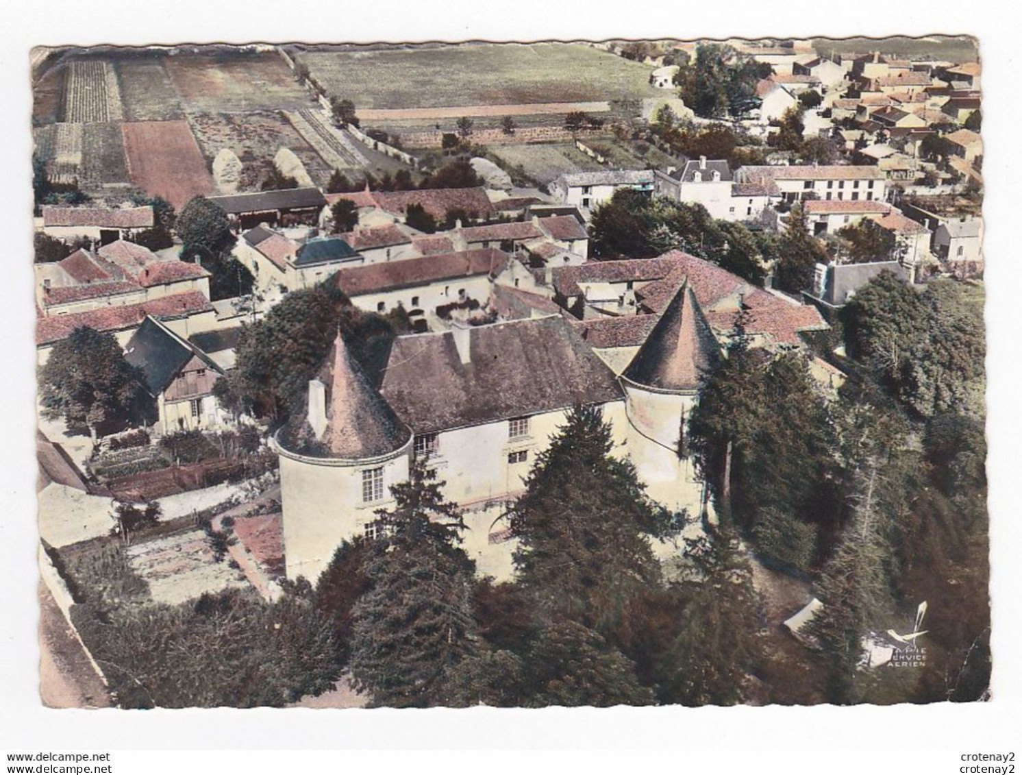 86 En Avion Au Dessus De JAUNAY CLAN Vers Buxerolles N°2 Château Renaissance Postée De Vendeuvre En 1976 - Buxerolles