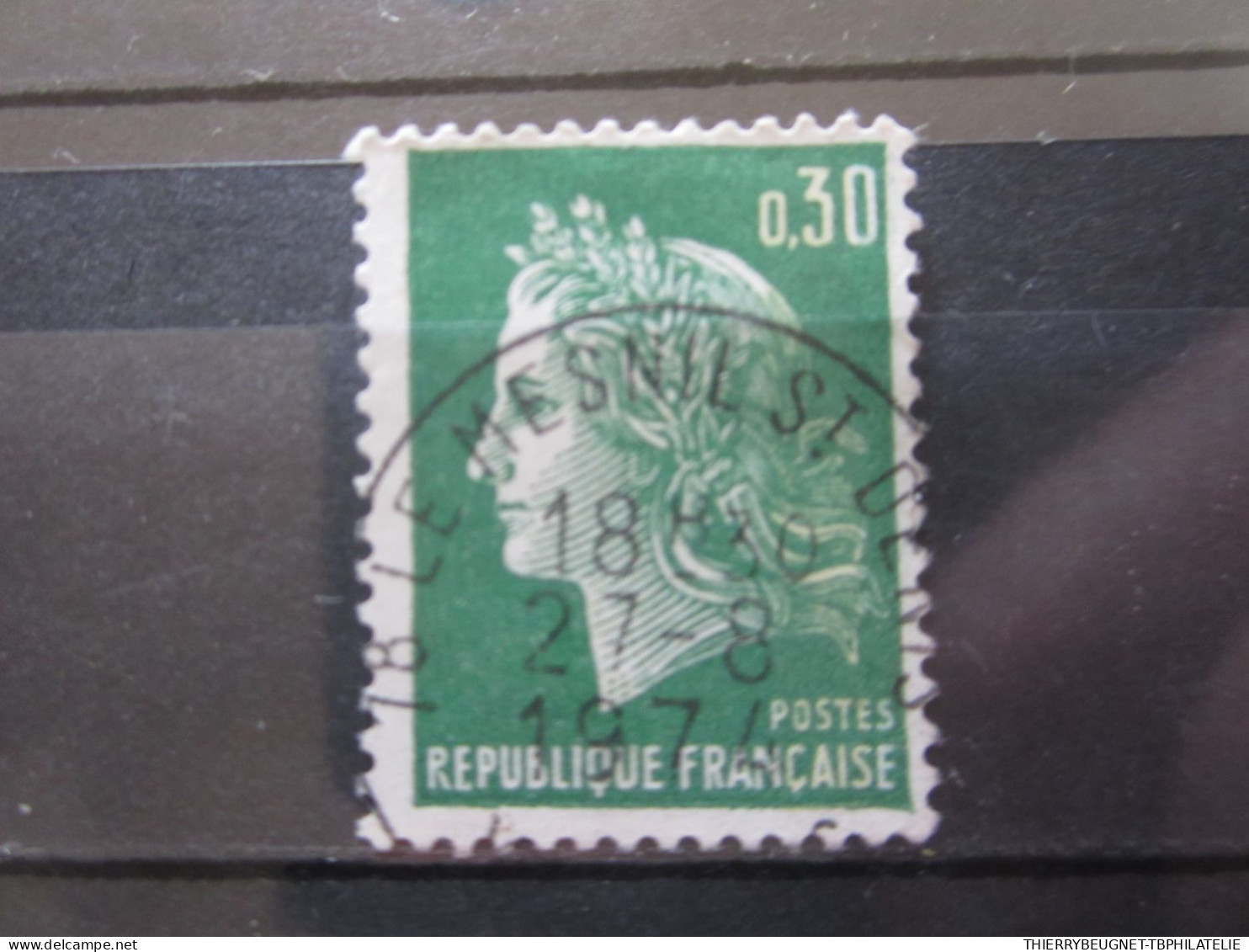 BEAU TIMBRE FRANCE N° 1611 - OBLITERATION LE MESNIL ST-DENIS - 1967-1970 Marianne Van Cheffer
